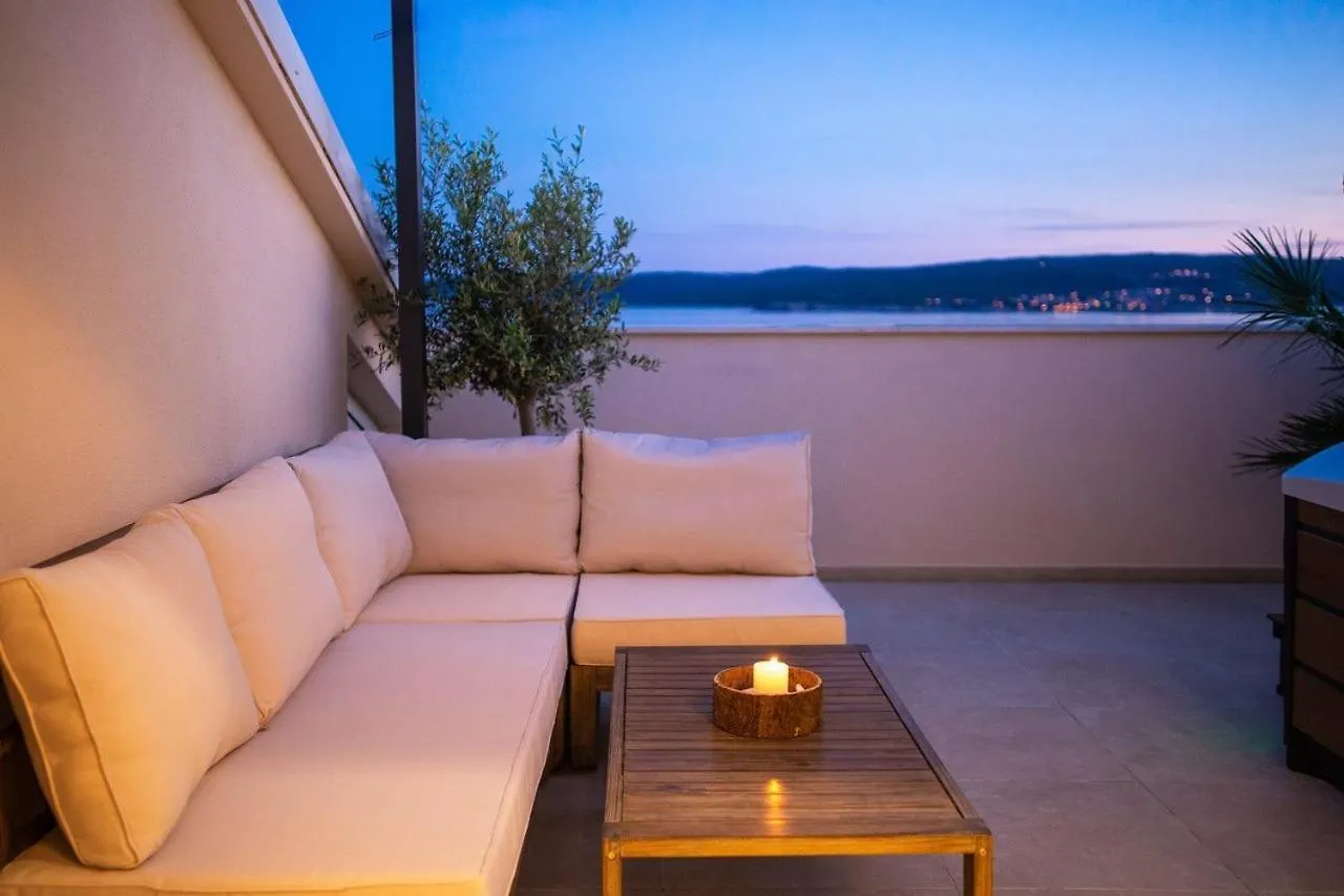 Apartments In Crikvenica 14226