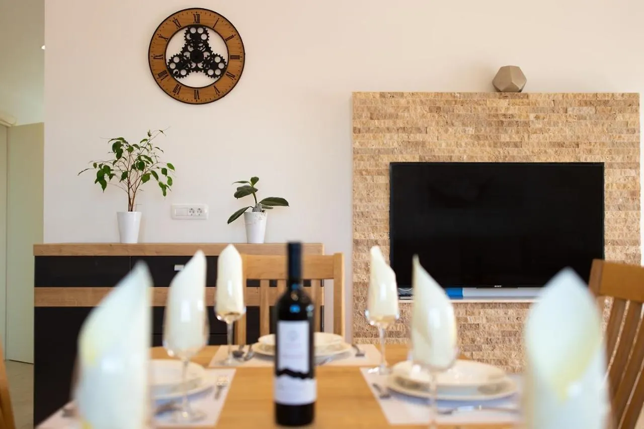 Apartments In Crikvenica 14226