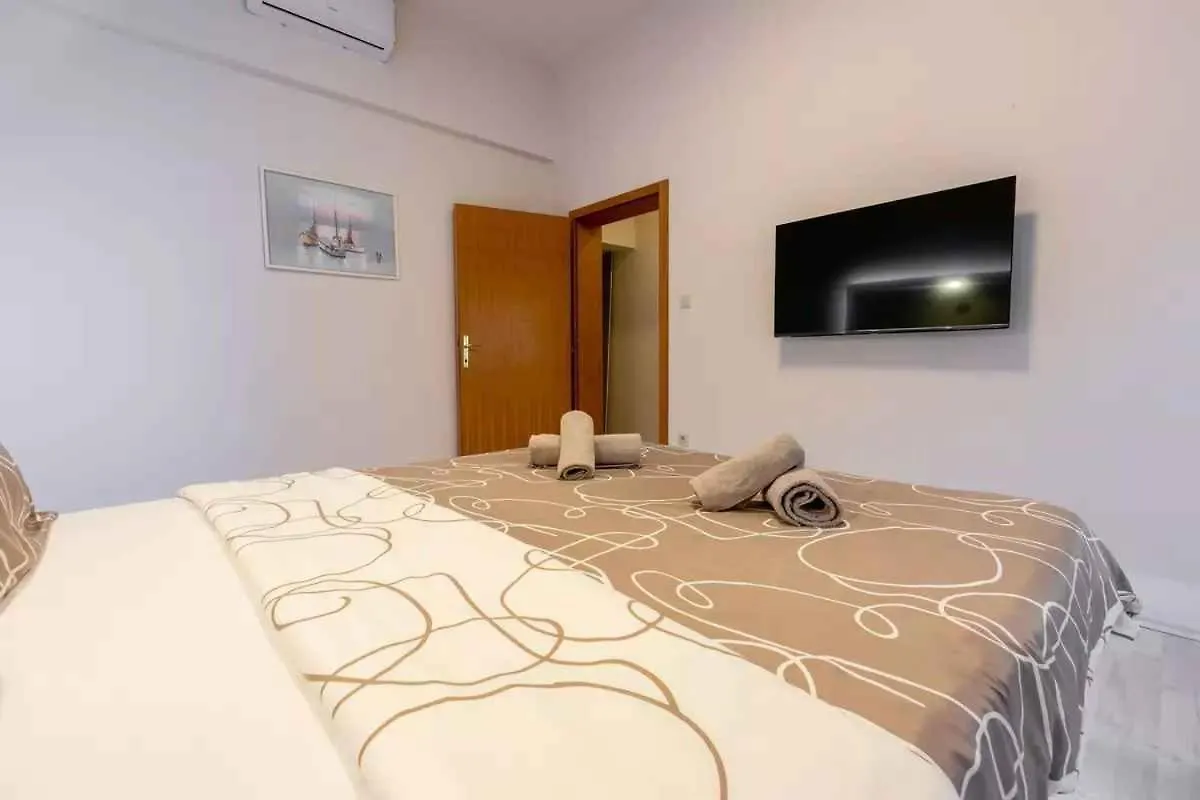 Apartments In Crikvenica 14226 Croatia
