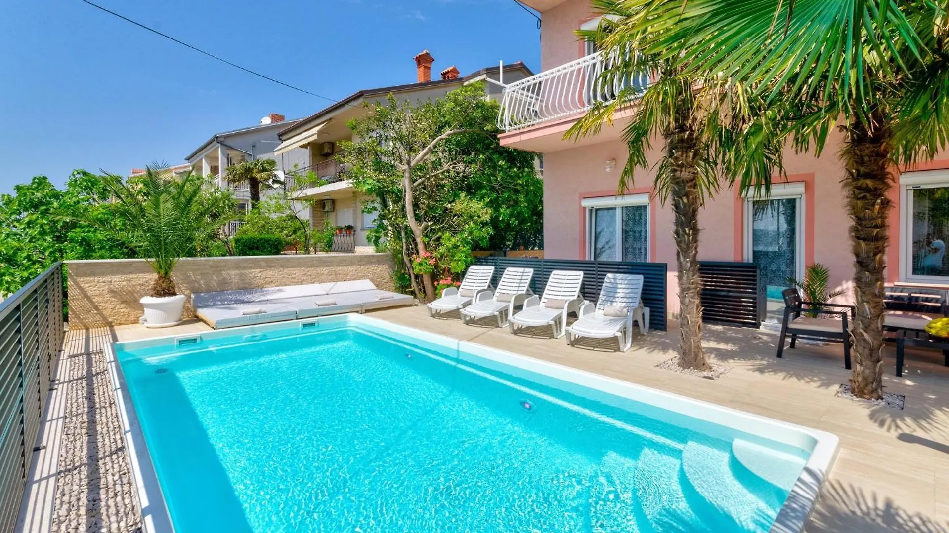 Apartments In Crikvenica 14226