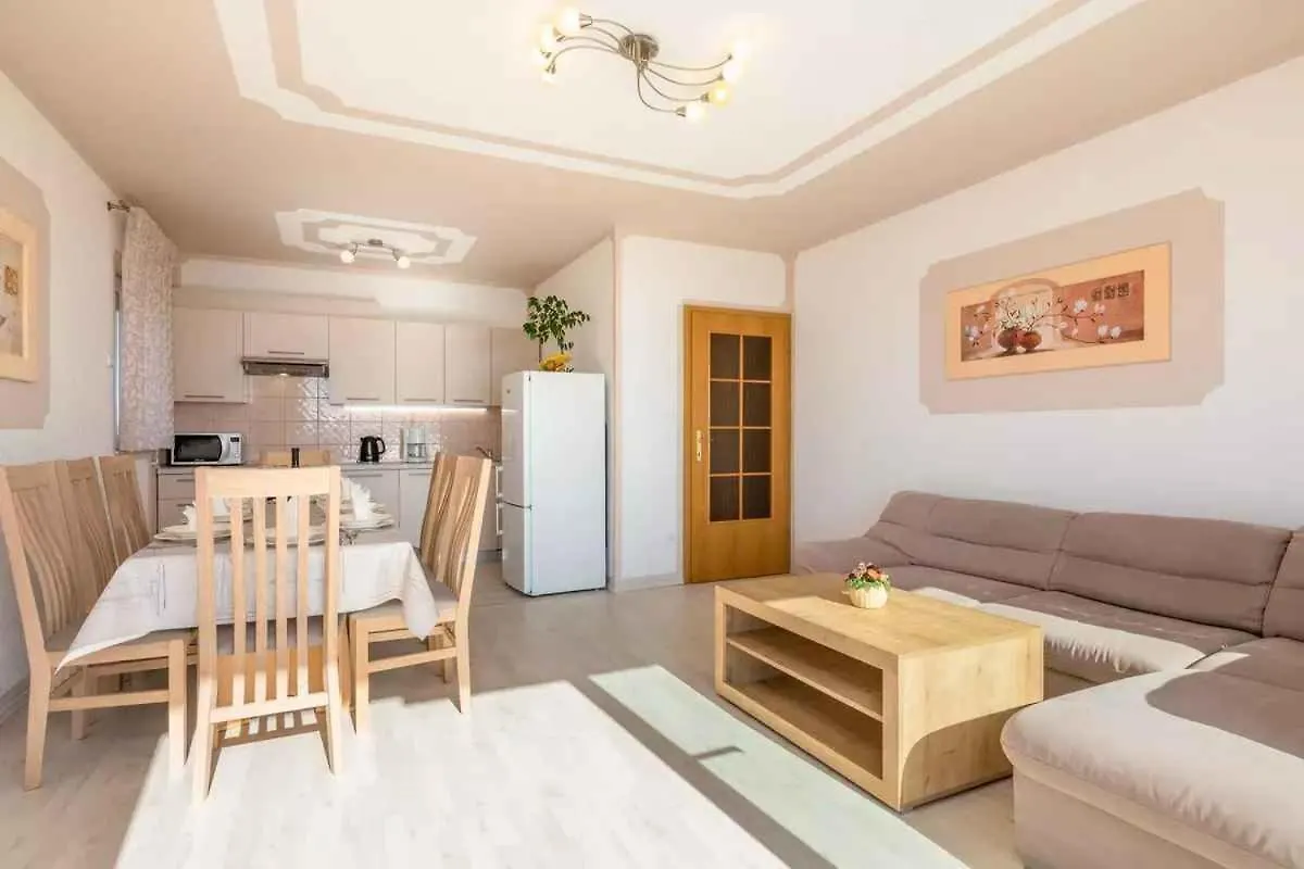 Apartments In Crikvenica 14226 Croatia
